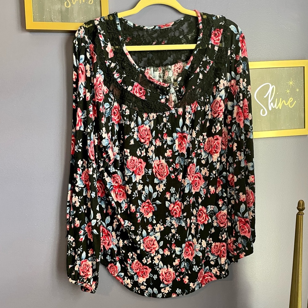 Faded glory black and pink roses XXL